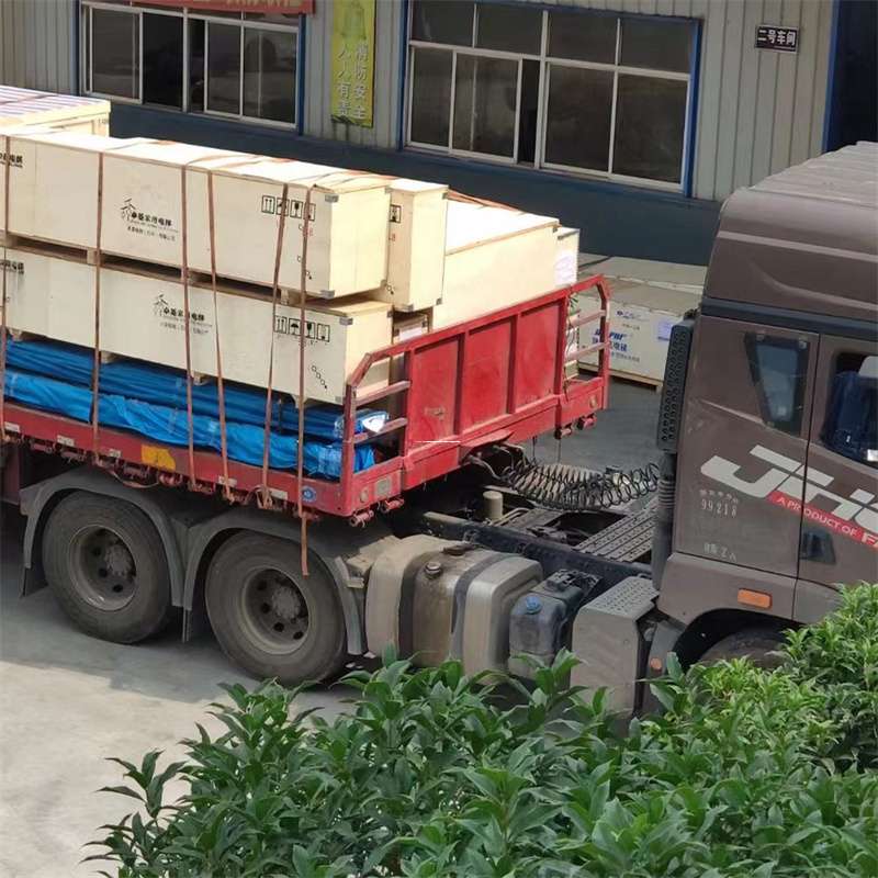 黑龙江齐齐哈尔克东县至新疆阿勒泰福海县物流专线，一站式服务，让您的货物畅行无忧